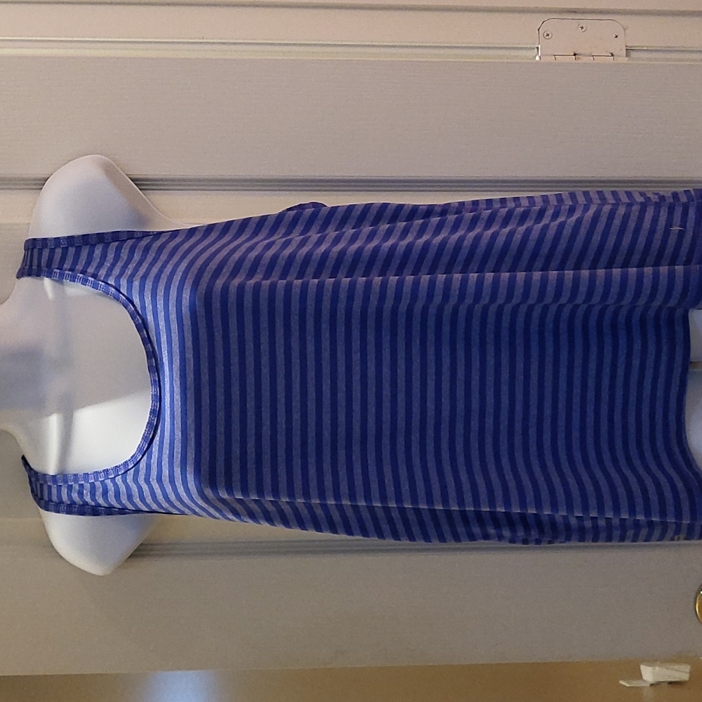 DANSKIN Now Ladies XL Size Racer Back Active Tank Top